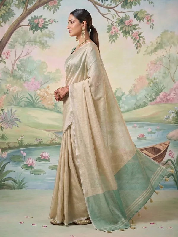 Beige_Gold_Tissue_Silk_Woven_Saree_For_Women