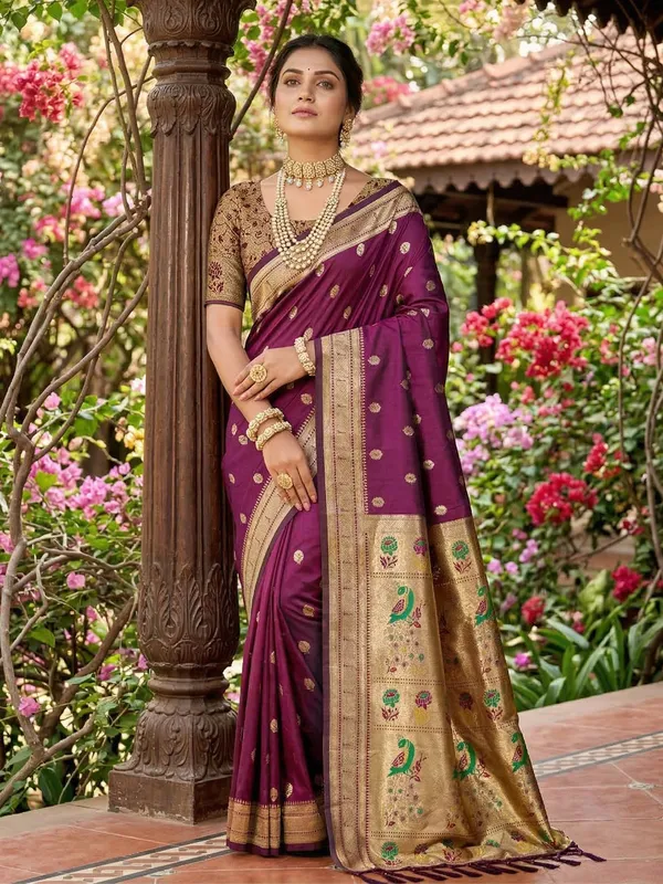 Deep_Blue_Paithani_Soft_Silk_Woven_Saree_For_Women