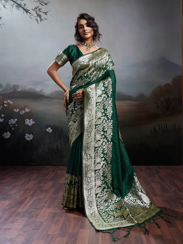Dark_Green_Banarasi_Silk_Woven_Saree_For_Women