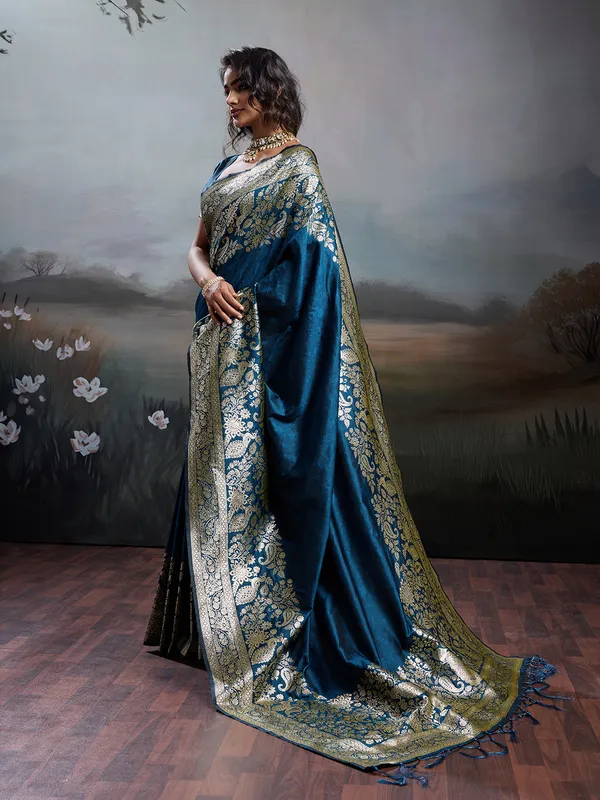 Navy_Blue_Banarasi_Silk_Woven_Festive_Wedding_Saree_For_Women