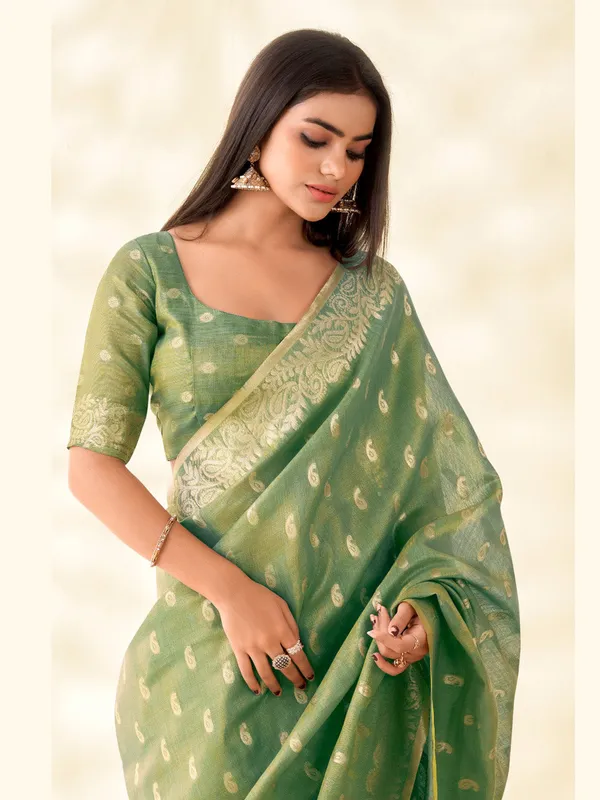 Green_Banarasi_Tissue_Silk_Zari_Paisley_Woven_Saree_For_Women