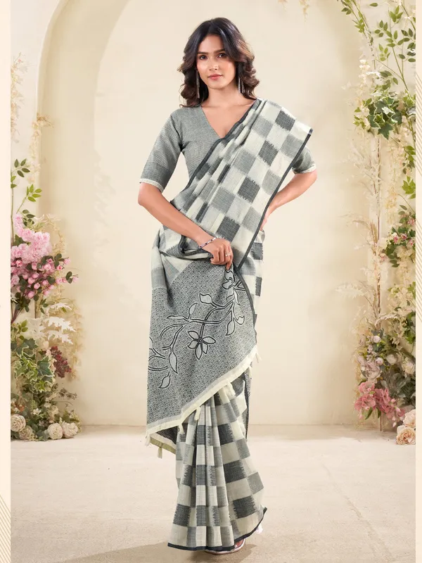 Sage_Green_Grey_Linen_Checked_Floral_Pallu_Saree_For_Women