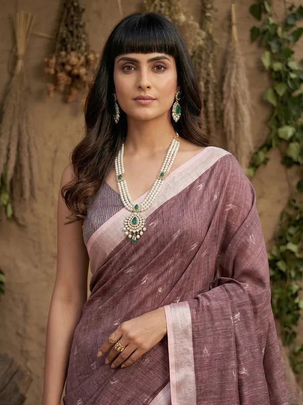 Mauve_Blue_Linen_Woven_Silver_Zari_Saree_For_Women