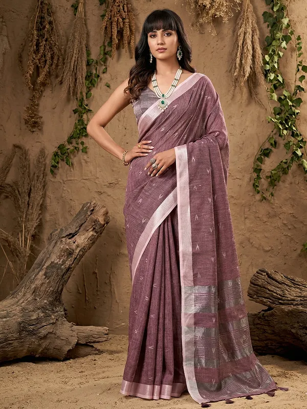 Mauve_Blue_Linen_Woven_Silver_Zari_Saree_For_Women