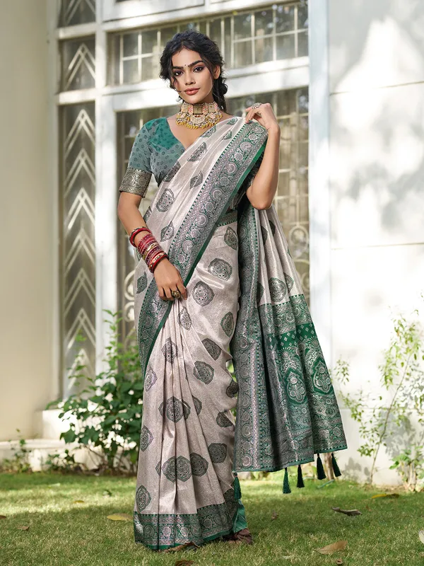 Beige_Dark_Green_Banarasi_Silk_Zari_Woven_Border_Saree_For_Women