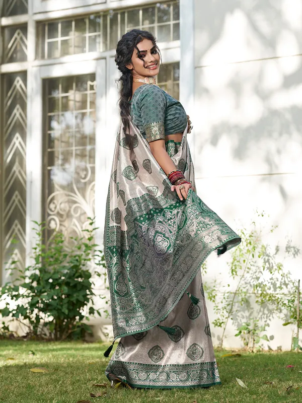 Beige_Dark_Green_Banarasi_Silk_Zari_Woven_Border_Saree_For_Women