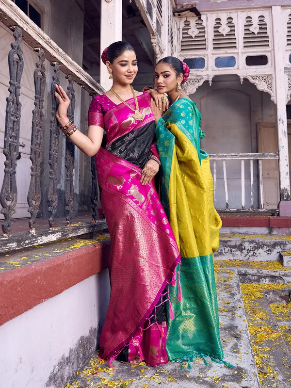 Black_Rani_Pink_Soft_Silk_Zari_Border_Saree_For_Women