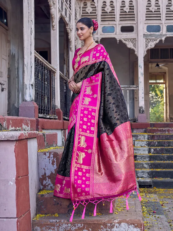 Black_Rani_Pink_Soft_Silk_Zari_Border_Saree_For_Women