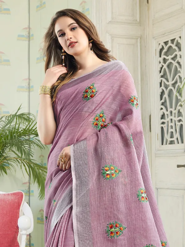 Blue_Linen_Floral_Embroidery_Border_Tassel_Saree_For_Women