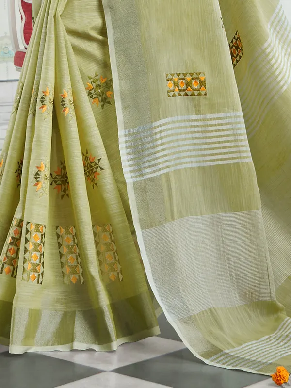 Light_Green_Linen_Floral_Embroidery_Saree_For_Women