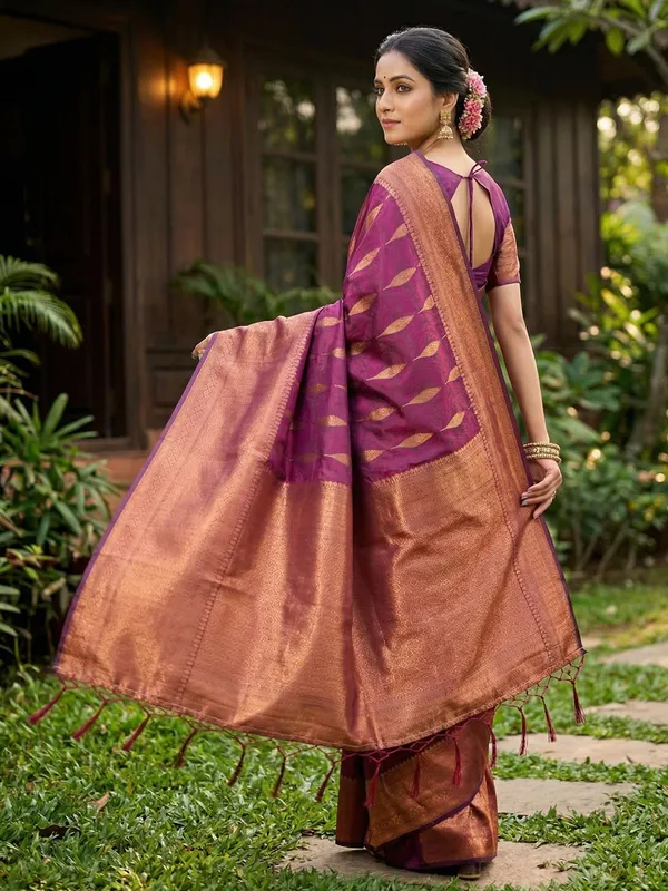 Multicolor_Banarasi_Silk_Zari_Woven_Festive_Saree_For_Women