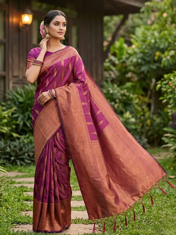 Multicolor_Banarasi_Silk_Zari_Woven_Festive_Saree_For_Women