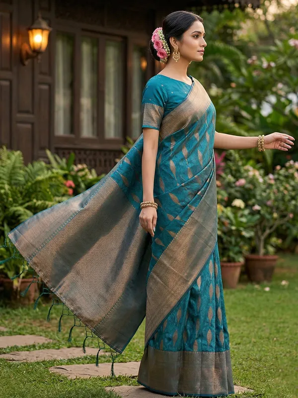Multicolor_Banarasi_Silk_Zari_Woven_Saree_For_Women