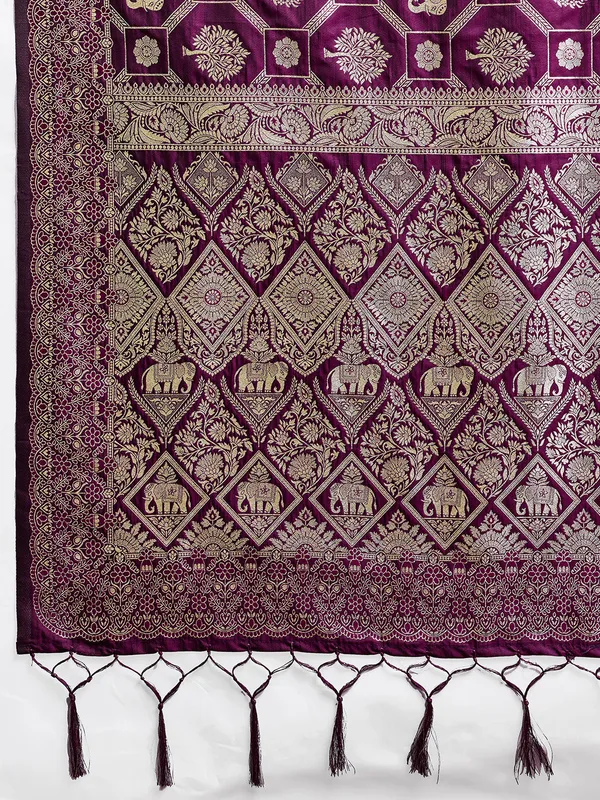 Multicolor_Kanjivaram_Silk_Elephant_Motif_Woven_Saree_For_Women