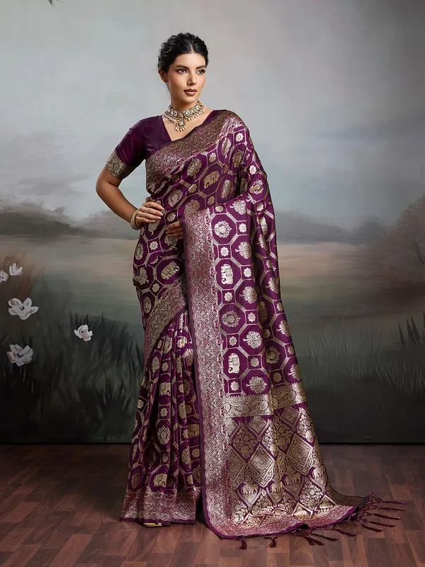 Multicolor_Kanjivaram_Silk_Elephant_Motif_Woven_Saree_For_Women