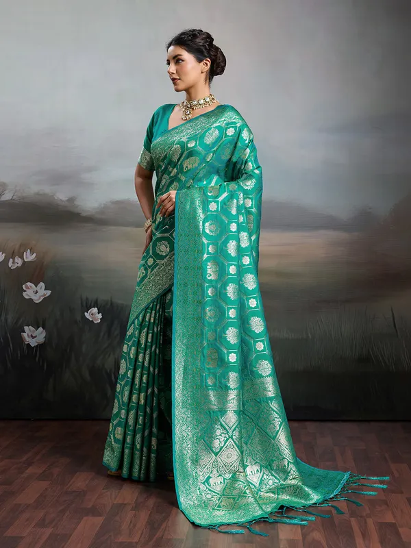 Multicolor_Kanjivaram_Silk_Elephant_Motif_Saree_For_Women