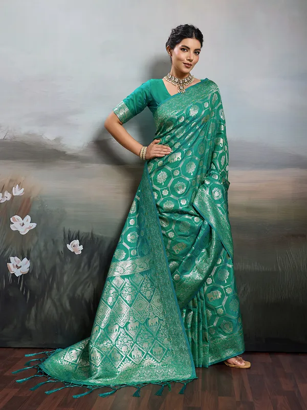 Multicolor_Kanjivaram_Silk_Elephant_Motif_Saree_For_Women