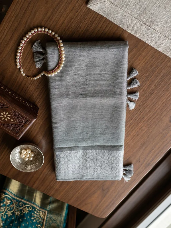Grey_Linen_Premium_Saree_For_Women