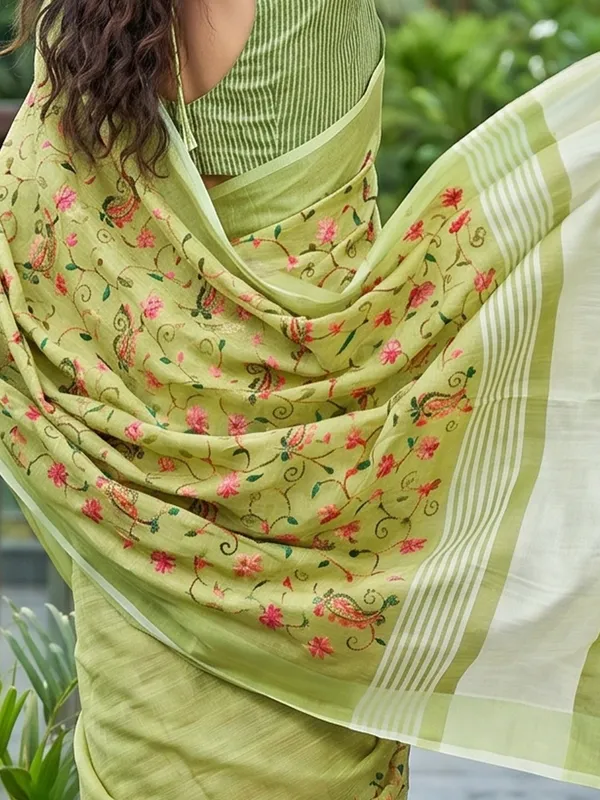 Multicolor_Linen_Embroidered_Tassel_Pallu_Saree_For_Women