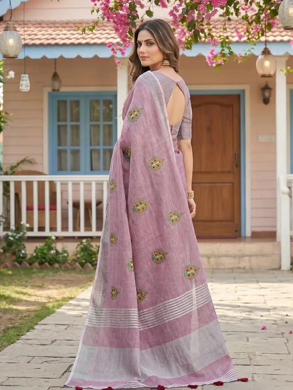 Blue_Linen_Floral_Embroidery_Border_Tassel_Saree_For_Women