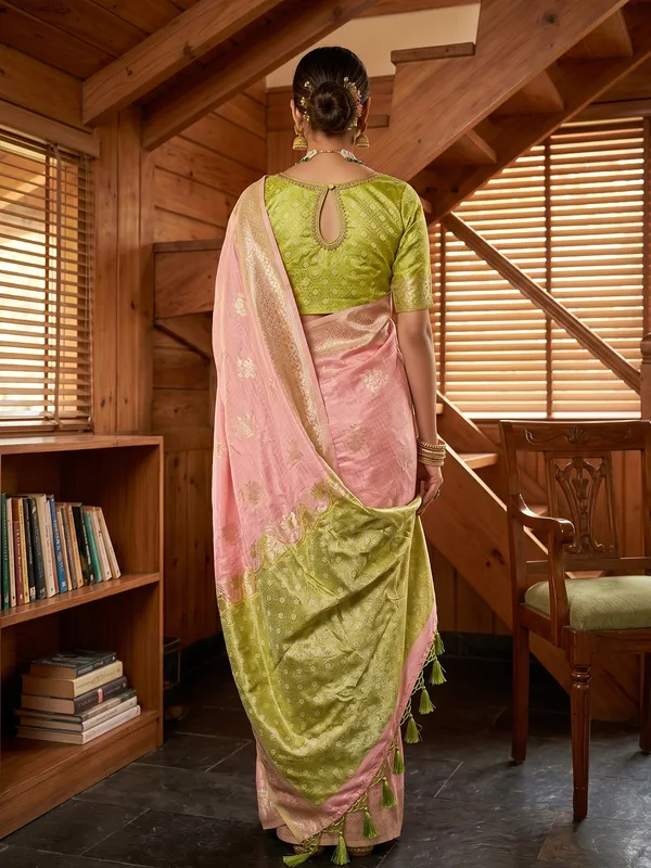 Peach_Mehendi_Green_Cotton_Silk_Festive_Saree_For_Women