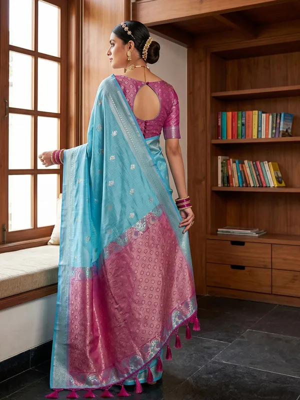 Sky_Blue_Pink_Cotton_Silk_Festive_Saree_For_Women
