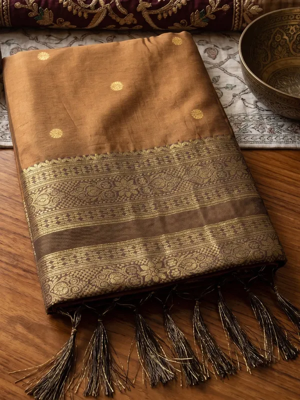 Mustard_Dark_Brown_Soft_Silk_Festive_Saree_For_Women