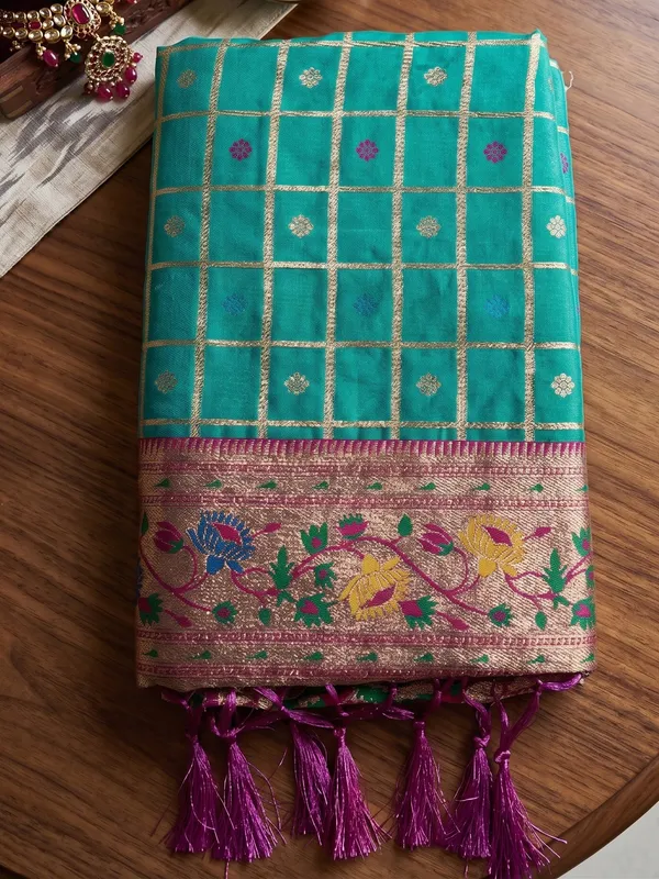Taupe_Beige_Banarasi_Silk_Zari_Woven_Saree_For_Women