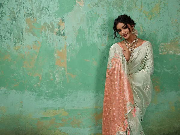 Light_Green_Pink_Cotton_Silk_Zari_Buti_Woven_Saree_For_Women