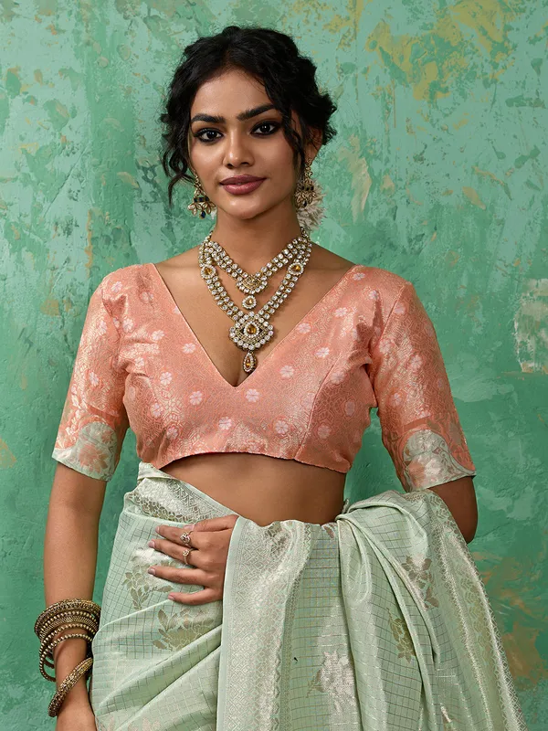 Light_Green_Pink_Cotton_Silk_Zari_Buti_Woven_Saree_For_Women