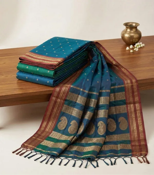 Teal_Blue_Soft_Silk_Red_Zari_Border_Saree_For_Women