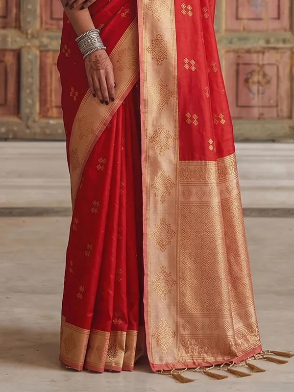 Red_Banarasi_Soft_Silk_Zari_Border_Woven_Saree_For_Women