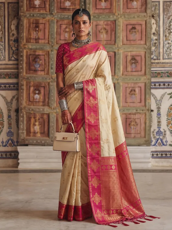 Cream_Banarasi_Soft_Silk_Zari_Border_Saree_For_Women