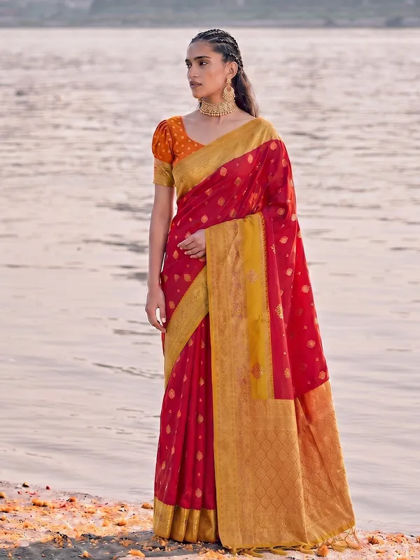 Rama_Green_Banarasi_Silk_Festive_Saree_For_Women