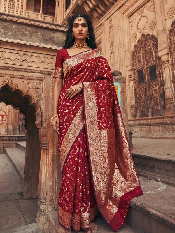 Maroon_Soft_Silk_Traditional_Festive_Saree_For_Women