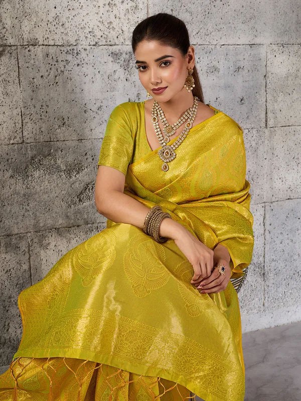 Mustard_Yellow_Banarasi_Silk_Zari_Festive_Saree_For_Women