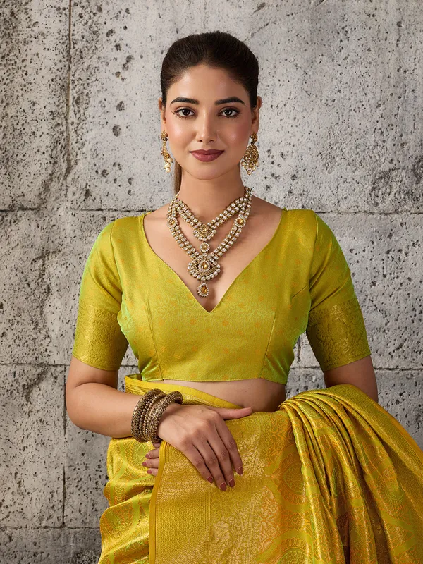 Mustard_Yellow_Banarasi_Silk_Zari_Festive_Saree_For_Women