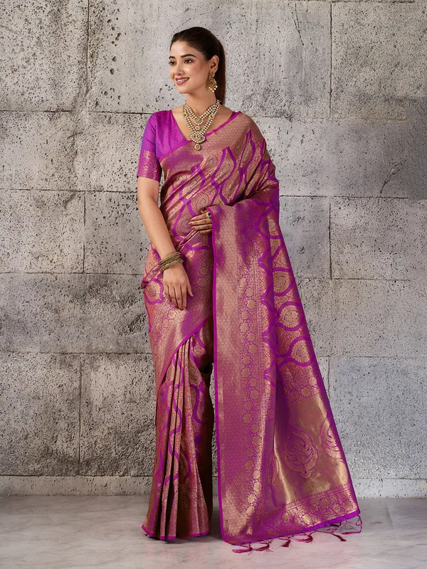 Rani_Pink_Banarasi_Silk_Woven_Saree_For_Women