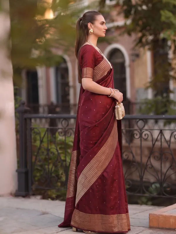 Maroon_Art_Silk_Saree_For_Women