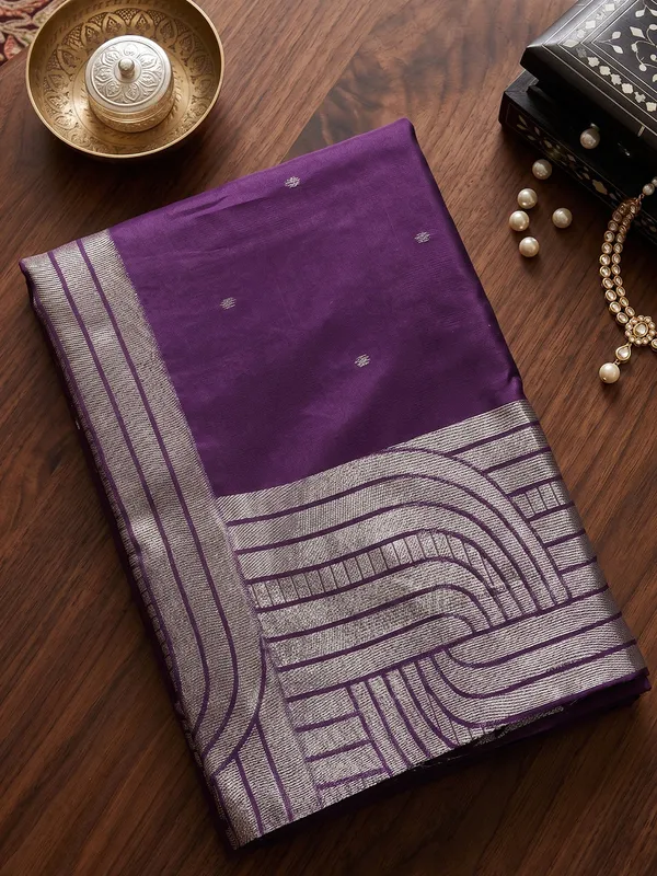 Purple_Art_Silk_Woven_Saree_For_Women