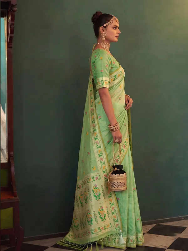 Green_Tissue_Silk_Saree_For_Women