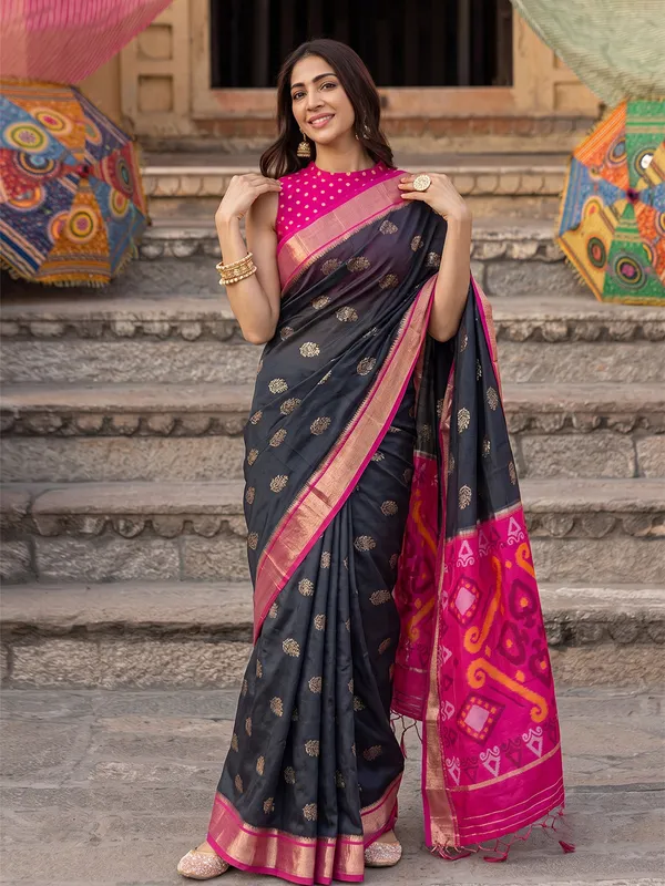 Black_Rani_Pink_Soft_Silk_Woven_Saree_For_Women