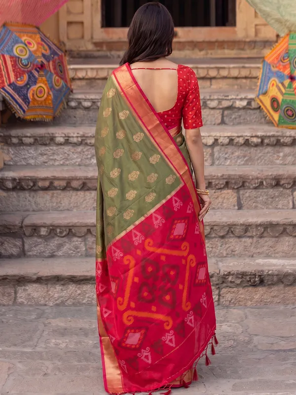 Olive_Green_Red_Soft_Silk_Saree_For_Women