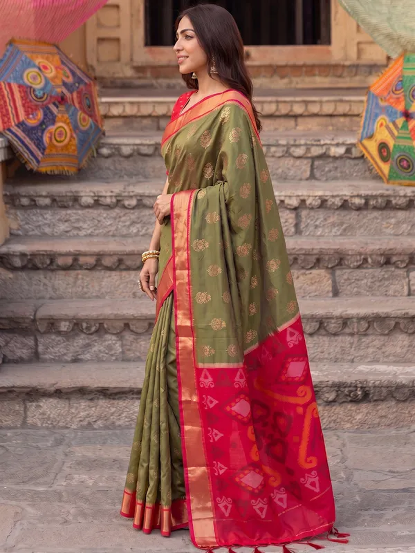 Olive_Green_Red_Soft_Silk_Saree_For_Women