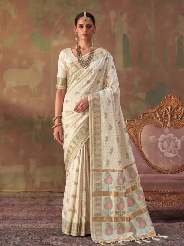 Cream_Soft_Silk_Paisley_Woven_Saree_For_Women