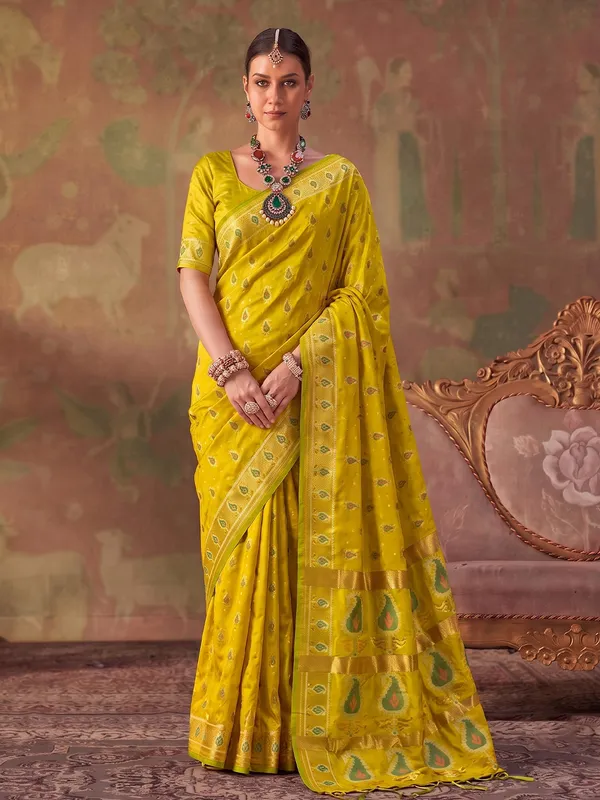 Olive_Green_Soft_Silk_Saree_For_Women