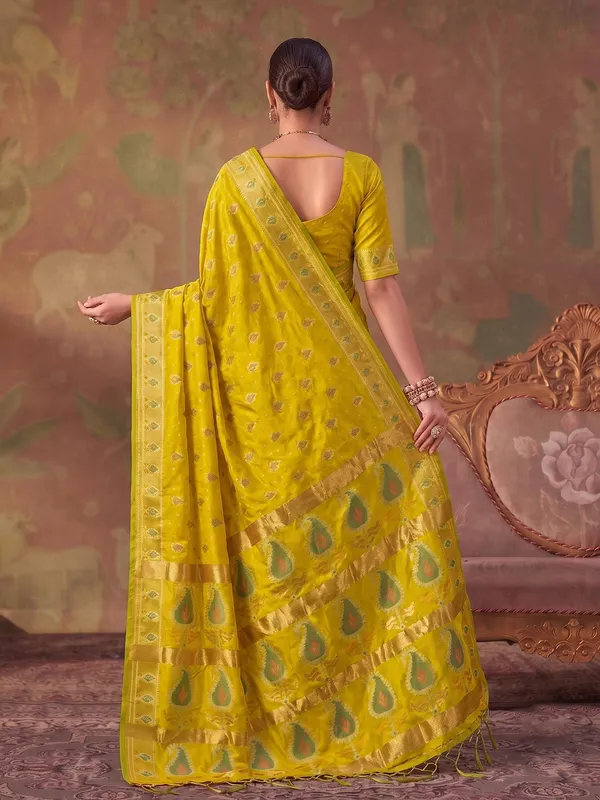 Olive_Green_Soft_Silk_Saree_For_Women