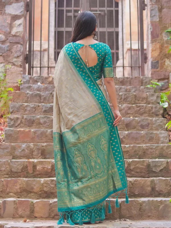 Beige_Teal_Green_Cotton_Woven_Saree_For_Women