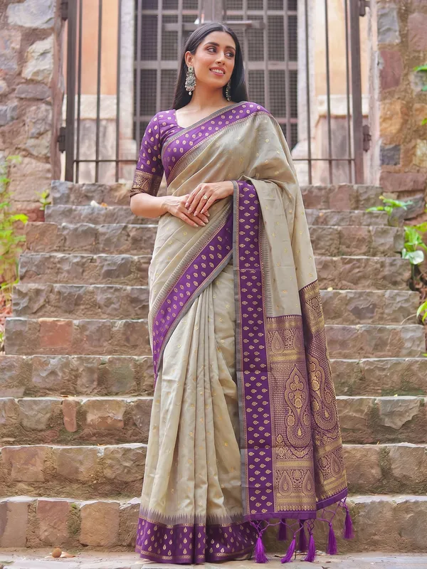 Beige_Purple_Premium_Cotton_Woven_Saree_For_Women