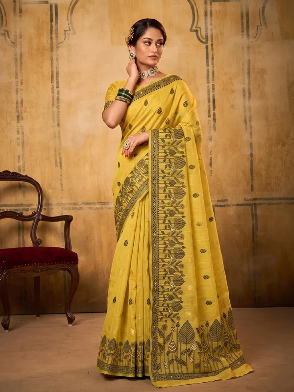 Mustard_Yellow_Cotton_Woven_Saree_For_Women